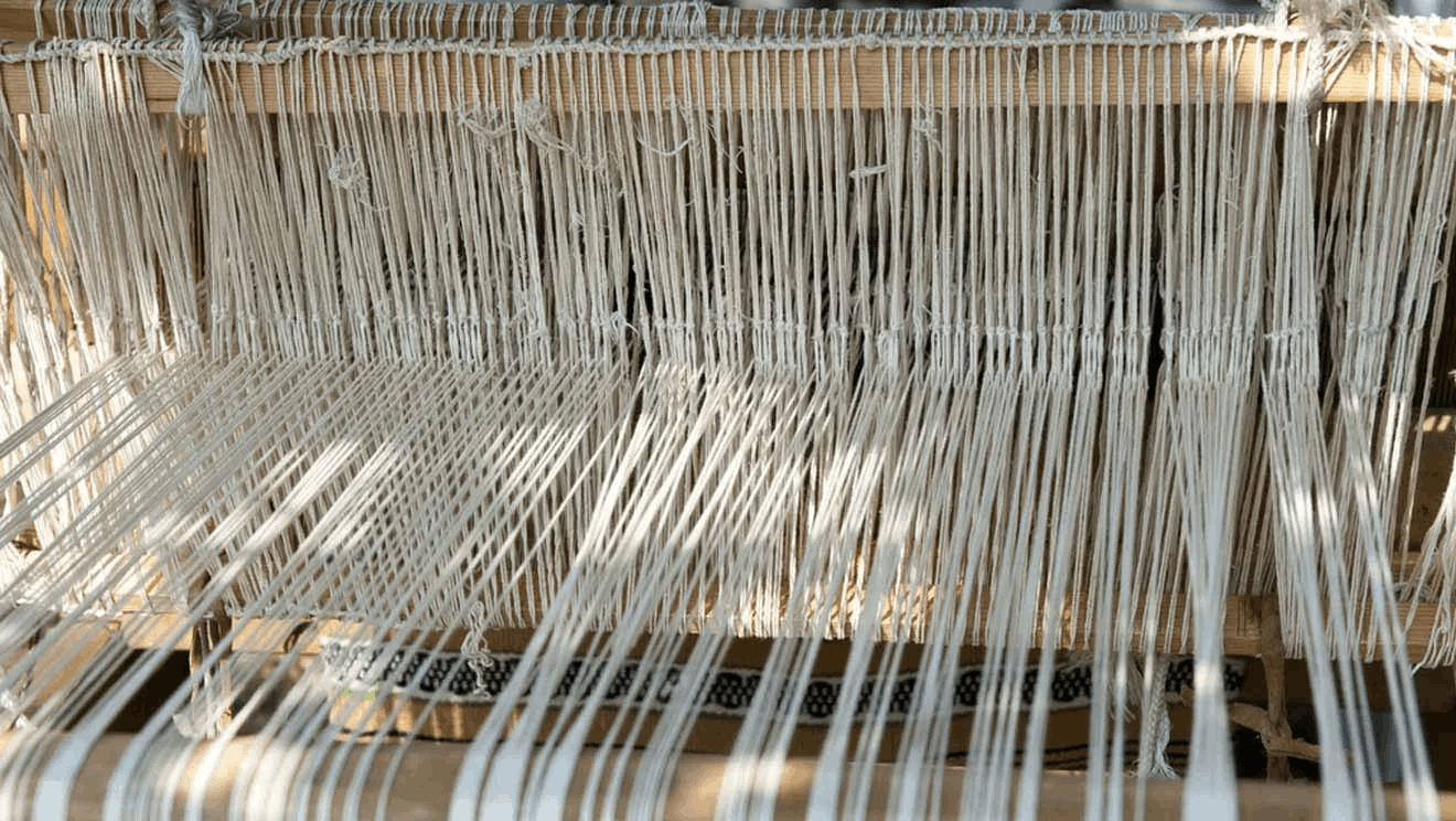 Antigua máquina de tejer textil en China